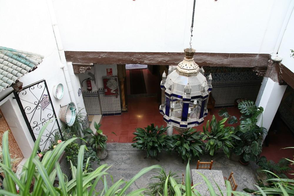 Pensión San Joaquín 2*